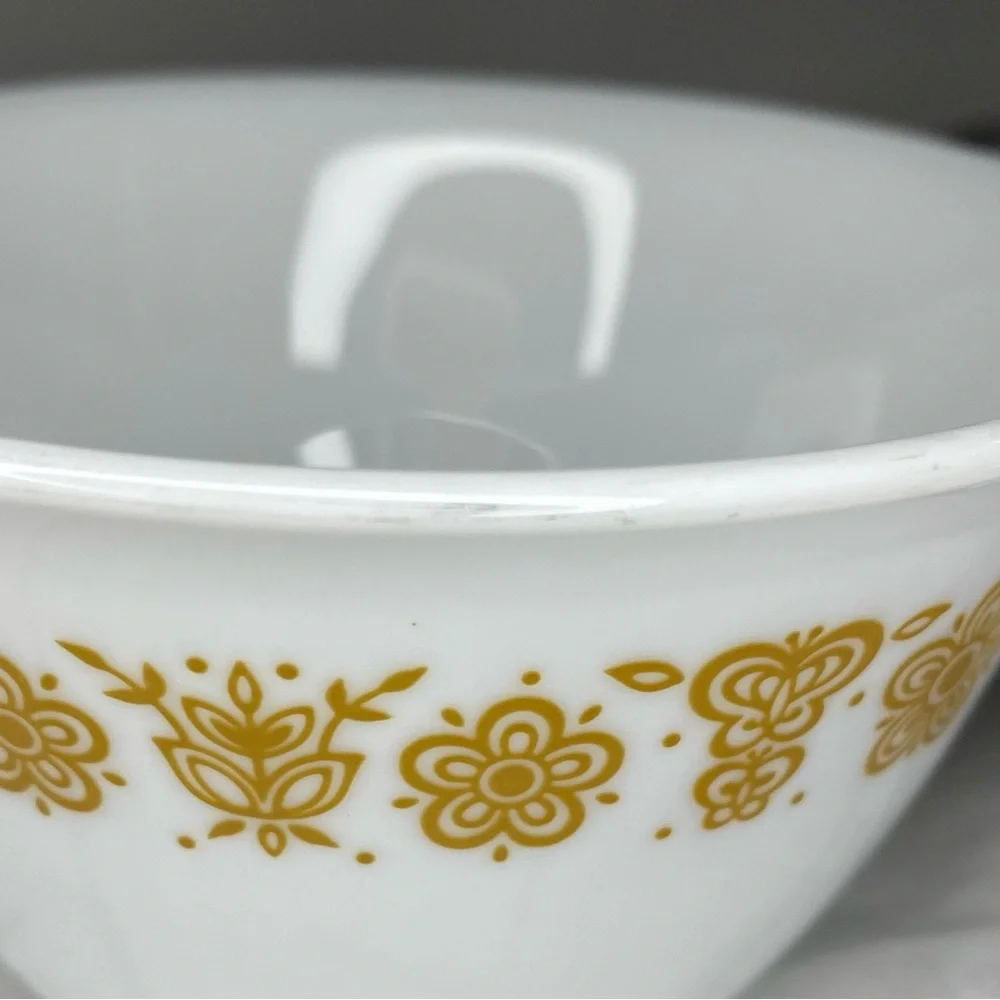 Vintage Corelle Butterfly Open Hook Cups | Set of 2